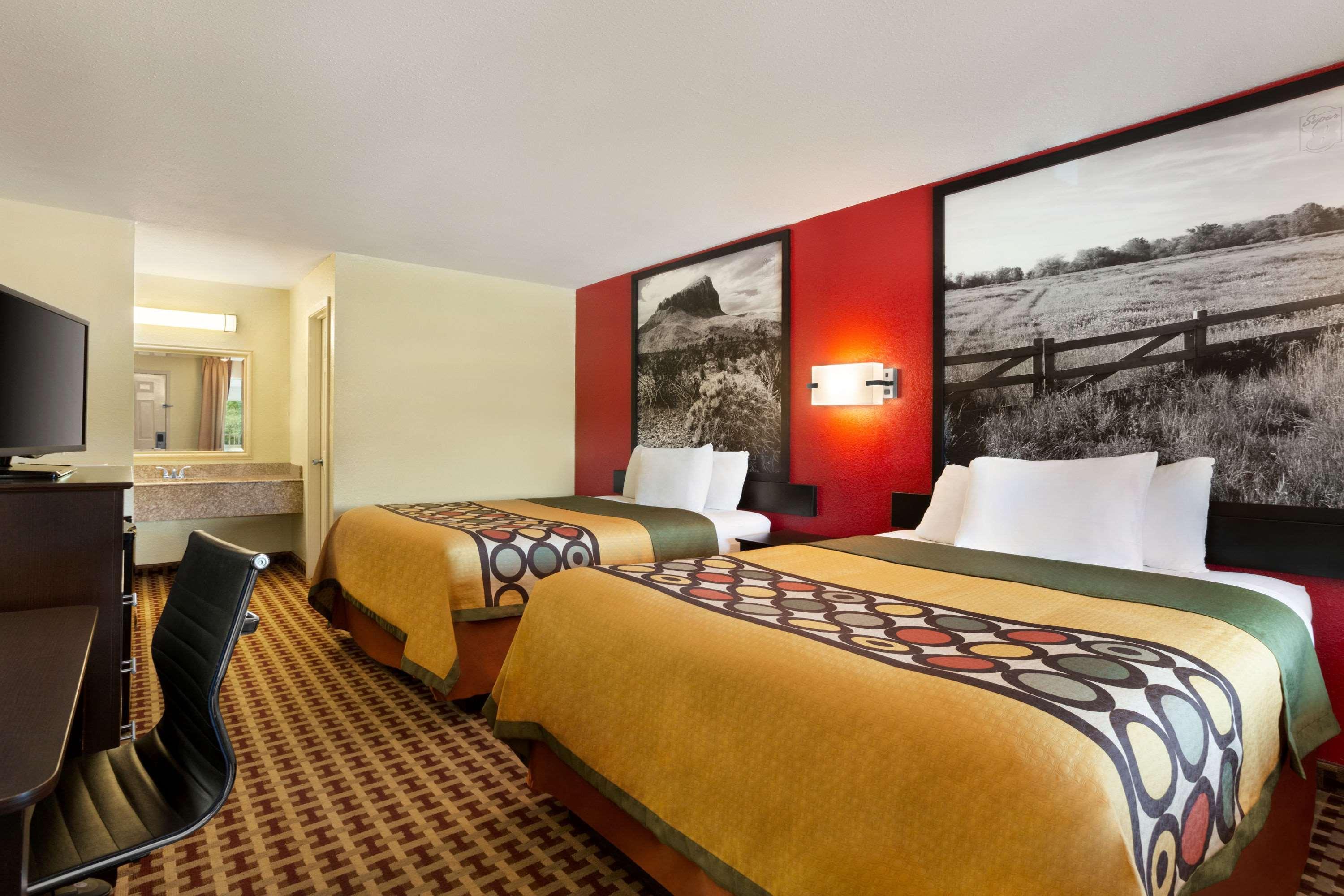 Super 8 By Wyndham Corsicana Exterior foto